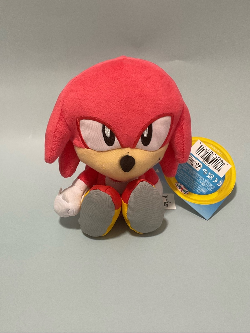 SONIC the HEDGEHOG Knuckles 8" Small Plush NWT